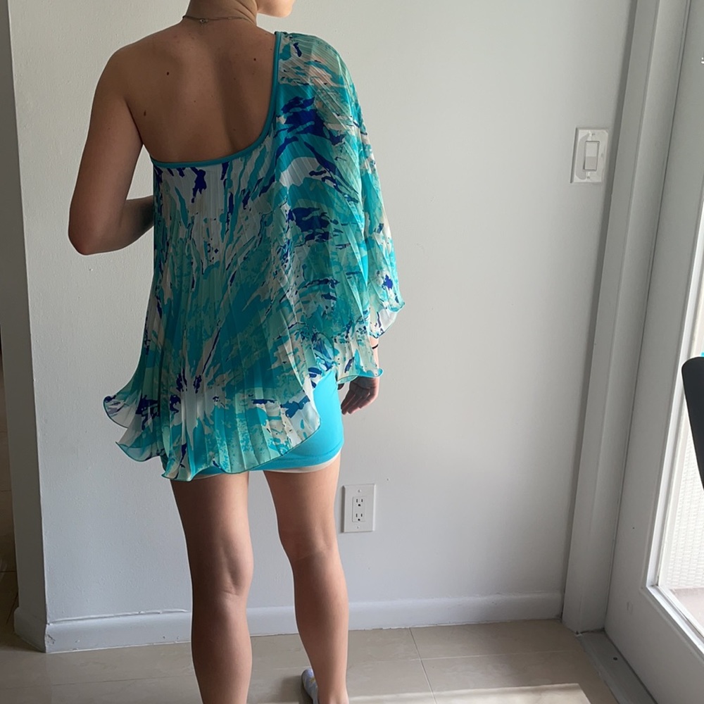 Dress - Picture 3 of 5
